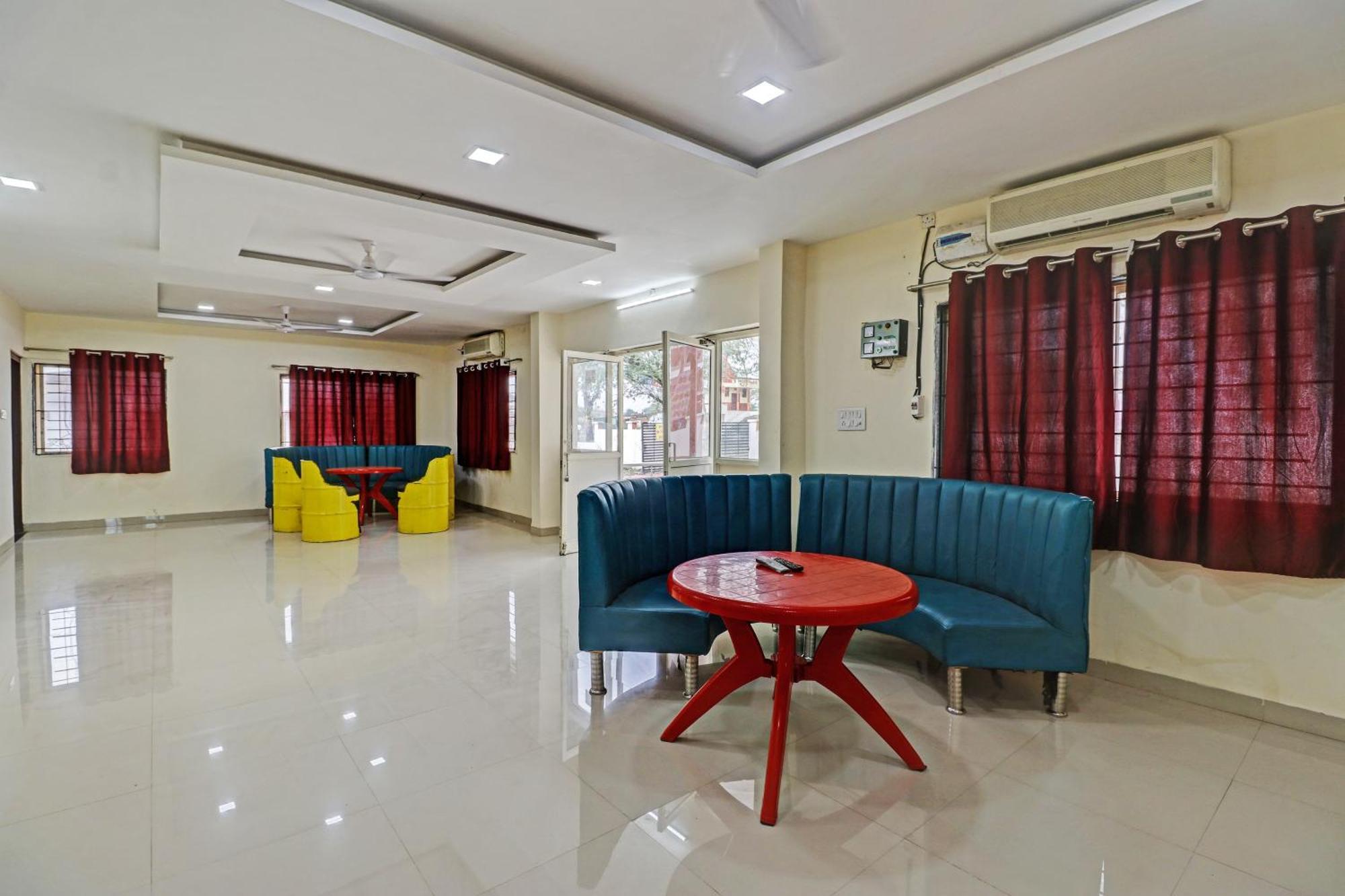 Hotel O Midway Treat Dhār Exteriér fotografie